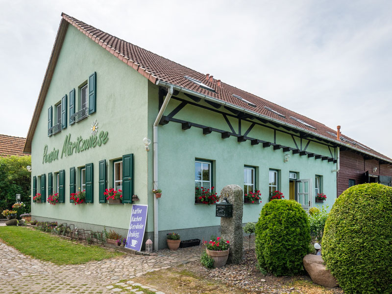 Kontakt Außenansicht der Pension